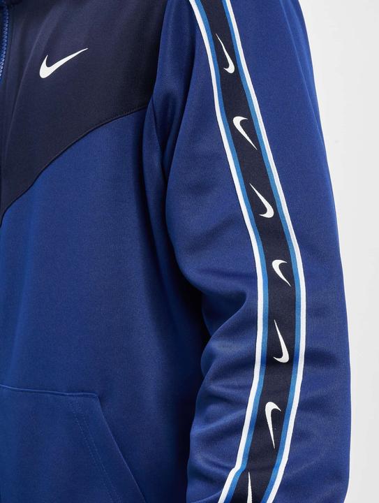 Actual product image Nike NSW Repeat Hooded Zipper - 88941 (M)