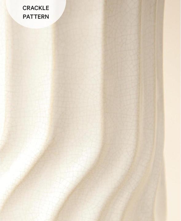 Produktbild Esmée Glasierte Vase mit Twist (1 x, 12 x 12 x 29 cm, 4.18 l)