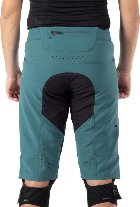 Actual product image Leatt MTB Gravity 4.0 Shorts (M)