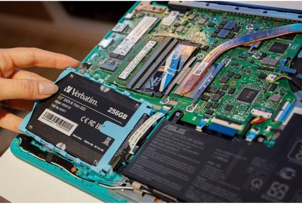Actual product image Verbatim Vi550 S3 (256 GB, 2.5")