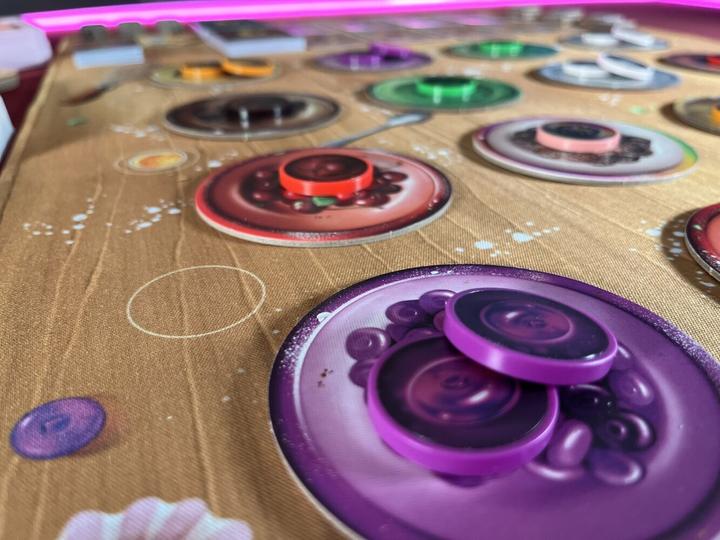 Actual product image Skellig Games Sweet Mess (German, 1 - 4 Players)