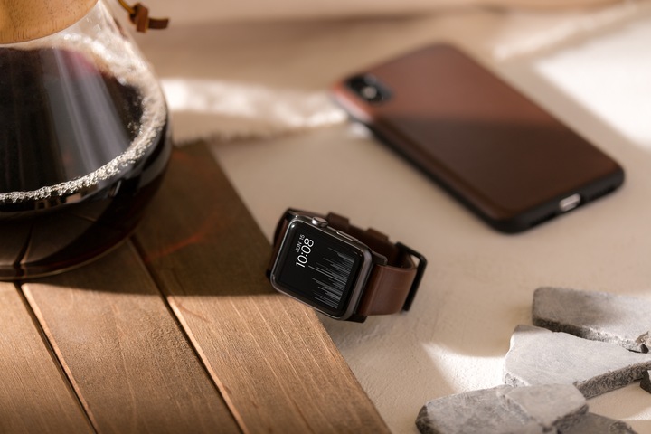Image du produit Nomad Sangle de connexion moderne (44 mm, Cuir, Acier inoxydable, Apple Watch Series 4, Apple Watch Series 5, Apple Watch Series 6, Apple Watch SE)
