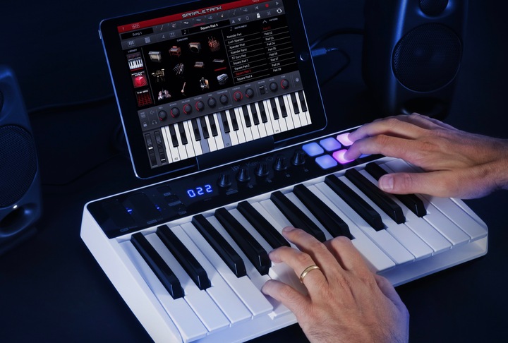 Produktbild IK Multimedia MIDI-Controller iRig Keys I/O (Keyboard)