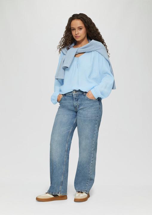 Actual product image S.Oliver Bluse Strukturierte Bluse aus Viskosemix mit Smok-Details (46)