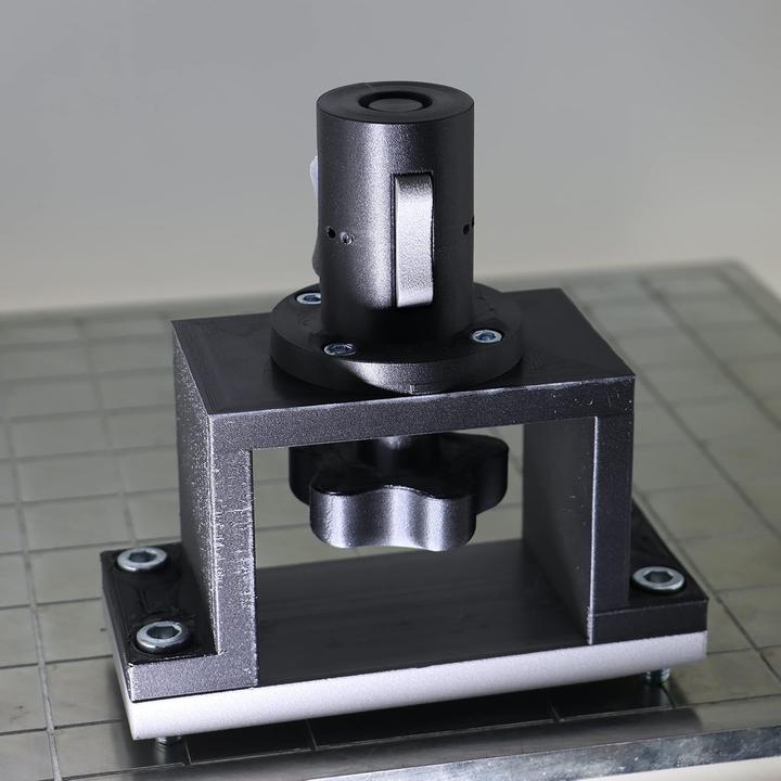 Actual product image Polymaker PolyMide PA12-CF Black 1.75mm 500g (Carbon, Nylon, 1.75 mm, 500 g)