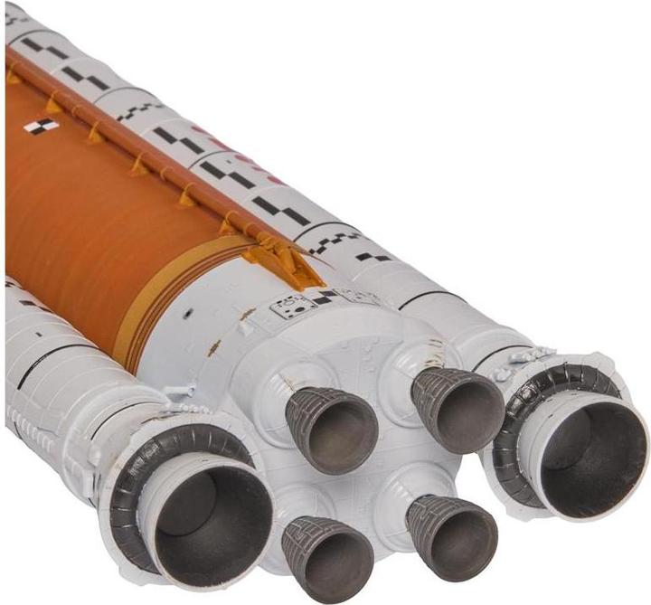 Actual product image Revell NASA Artemis Space Launch System (SLS)