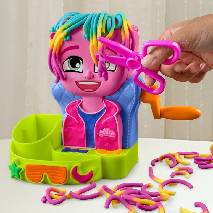 Actual product image Play-Doh Hair Styling Salon Wild Hairdresser