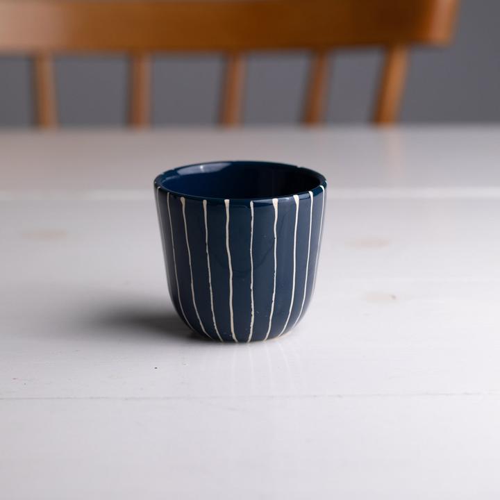 Actual product image Atelier Agave Cappuccino Cup Striped Navy (200 ml)