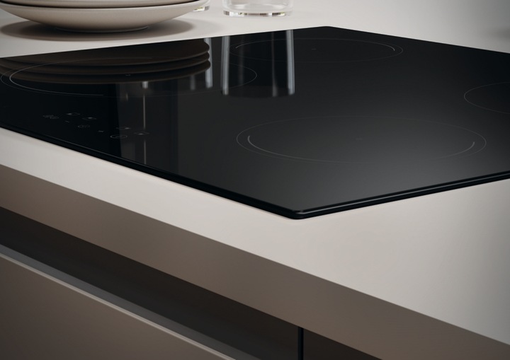 Immagine prodotto Candy Idea CI642CBB Nero Piano cottura a induzione integrato da 59 cm a 4 zone