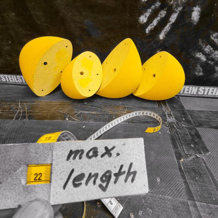 Actual product image Steilstein Klettergriffe-Set 39-40 (Desired colour (production))