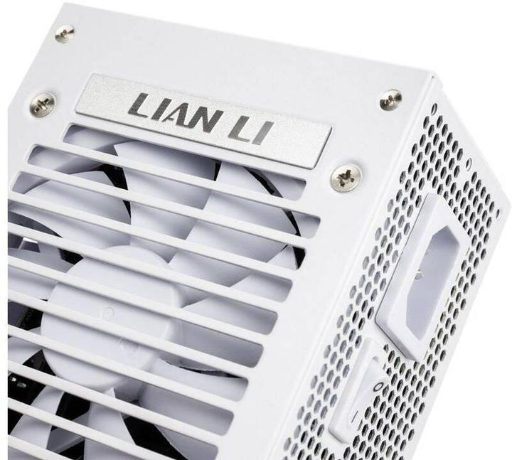 Productafbeelding Lian-Li SP750, 80 PLUS Gold SFX Voeding - 750 Watt (750 W)