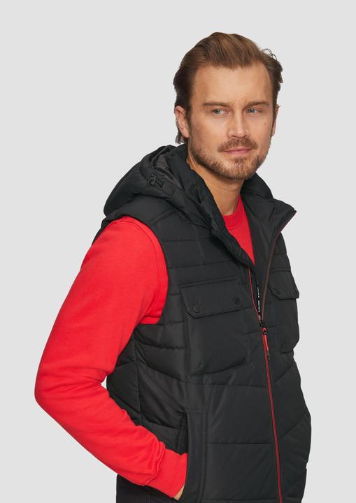 Actual product image S.Oliver Outdoor-Weste Gesteppte Weste mit abnehmbarer Kapuze (S)