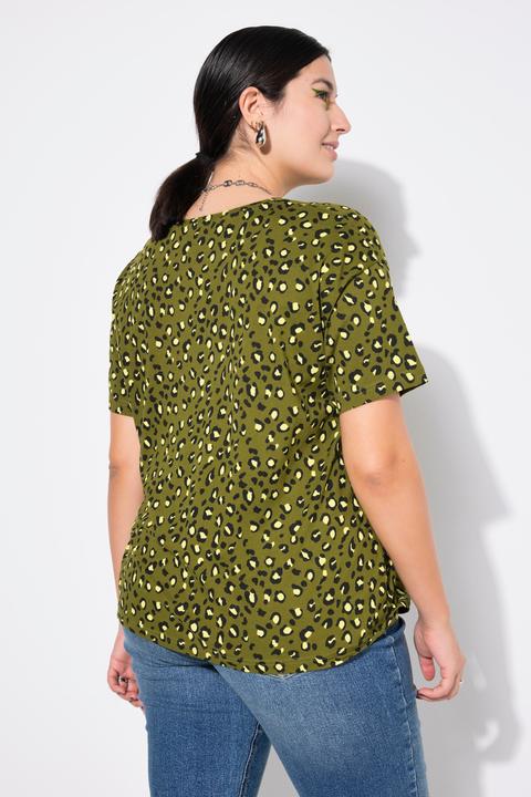 Actual product image Studio Untold Leopard Print Short Sleeve Tee (42, 44)