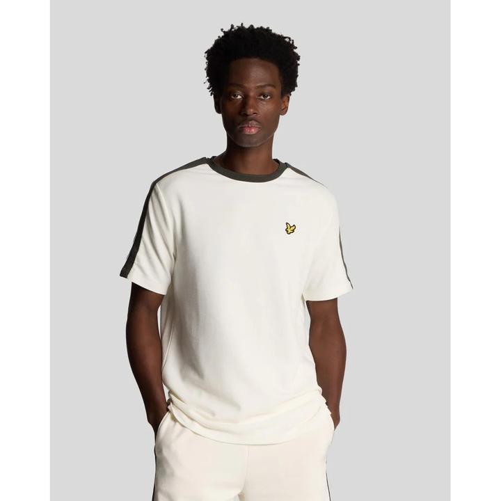 Actual product image Lyle and Scott Contrast stripe T-shirt (S)