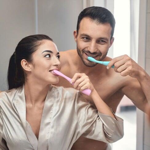 Image du produit Foreo issa™ 4 (Electric Toothbrush, Fuchsia, 1 unit)