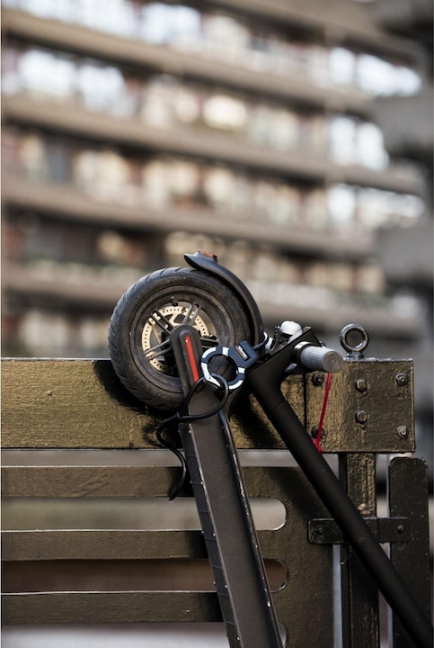 Immagine prodotto Master Lock Polsino da strada 8275 (100 cm)