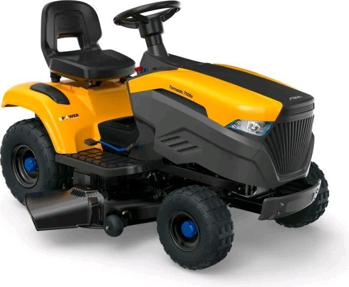 Actual product image Stiga Tornado 7108e AkkuRasentraktor48 V 64 Ah (Rechargeable battery operated)