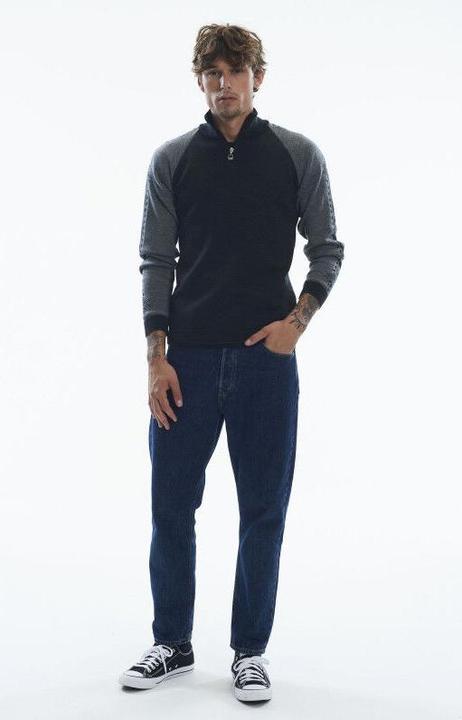 Dark Charcoal / Smoke