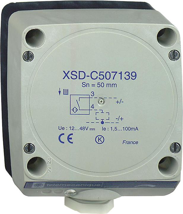 Actual product image Schneider Electric XSD-Indu. sewing machine 80x80x40, plastic, XSDC607139 (Switch)