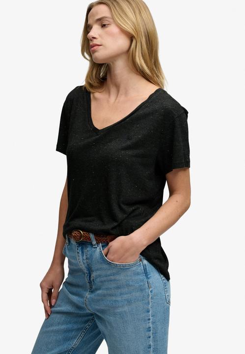 Actual product image Superdry Studios Slub Embroidered Tee (M)