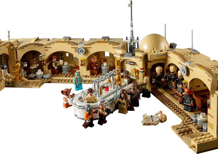 Actual product image LEGO Mos Eisley Cantina (75290, LEGO Rare Sets, LEGO Star Wars)