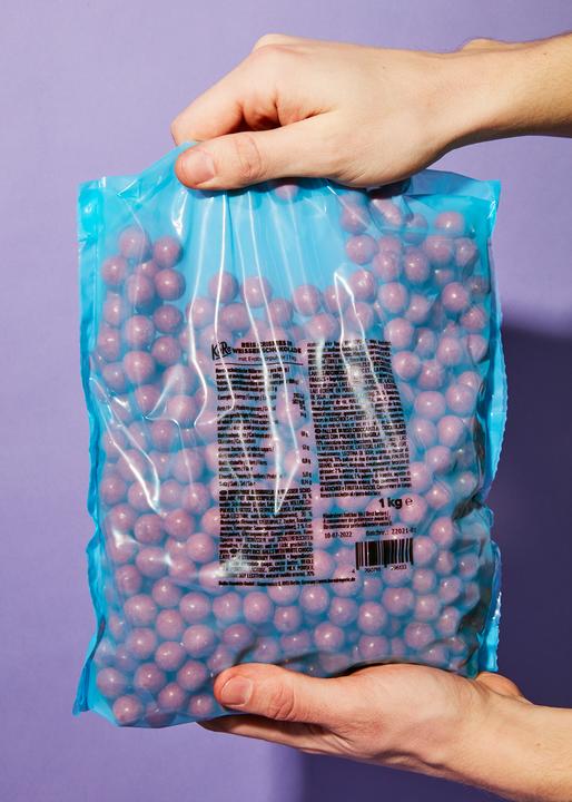 Immagine prodotto KoRo Patatine di riso al cioccolato bianco con polvere di fragole (1000 g)