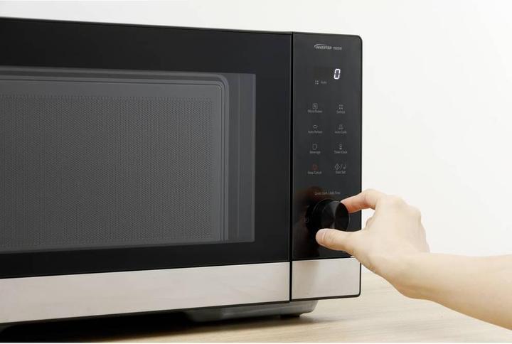 Actual product image Panasonic NN-GD38QSEPG (29 l)