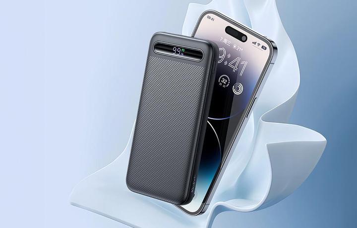 Actual product image Mcdodo Power Bank MC-3881 Digital Display 10000mAh, 22.5W do D (czarny) (10000 mAh, 22.50 W, 37 Wh)