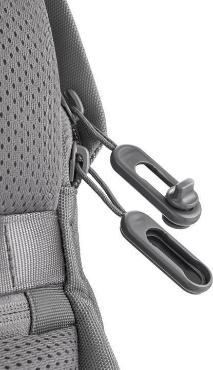 Actual product image XD Design Bobby Soft Backpack Casual Backpack Gray Polyethylene Terephthalate (16 l)