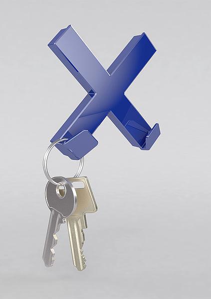 Actual product image Magni Mega Magnet CROSS XL (70 x 70 mm, incl. 2 hooks for hanging objects) blue (1 x)