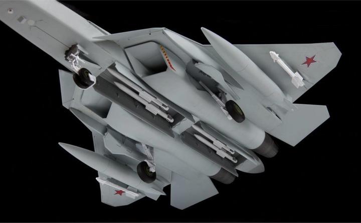 Actual product image 1:48 Sukhoi SU-57
