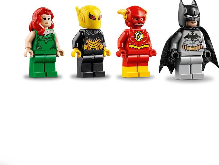 Actual product image LEGO Batman Mech vs. Poison Ivy Mech (76117, LEGO DC)