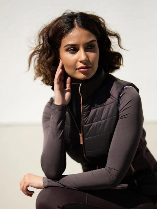 Actual product image Equestrian Stockholm Women's sleeveless down jacket (M)