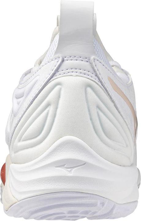 Actual product image Mizuno Wave Momentum 3 (42.5)