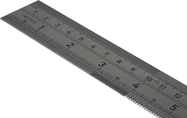 Actual product image C.K Magma Scale 0.3 m stainless steel T3530 (30 cm)