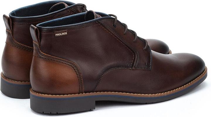 Actual product image Pikolinos Leon (40)