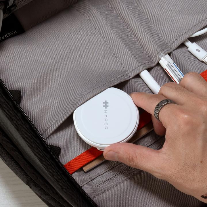 Image du produit Targus Qi2 2-en-1 Support de charge magnétique WH (15 W)