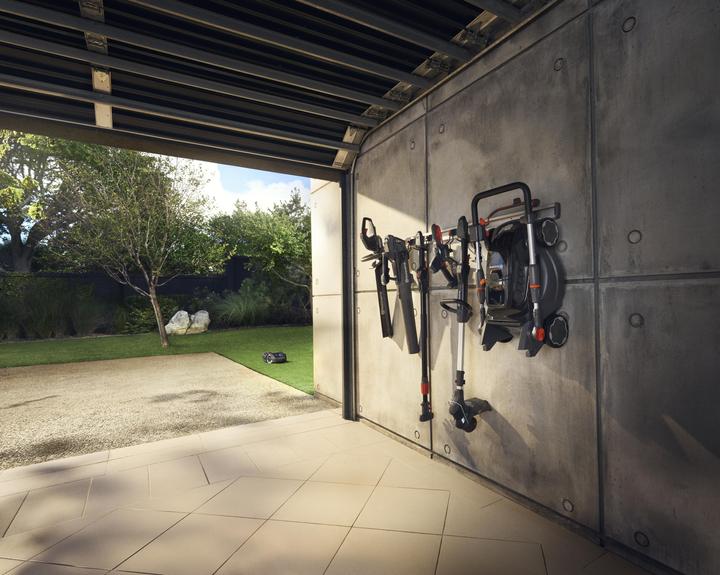 Produktbild Husqvarna Wandhalterung / 320 NERA, 430X NERA, 450X NERA (Mähroboter, Gartenmaschinen Aufbewahrung)