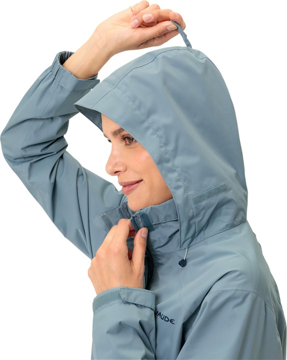 Actual product image Vaude Women's Escape Bike Light Jacket (50, 4XL, 5XL)