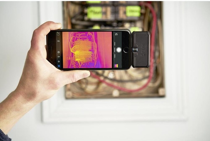 Actual product image Flir One Pro iOS