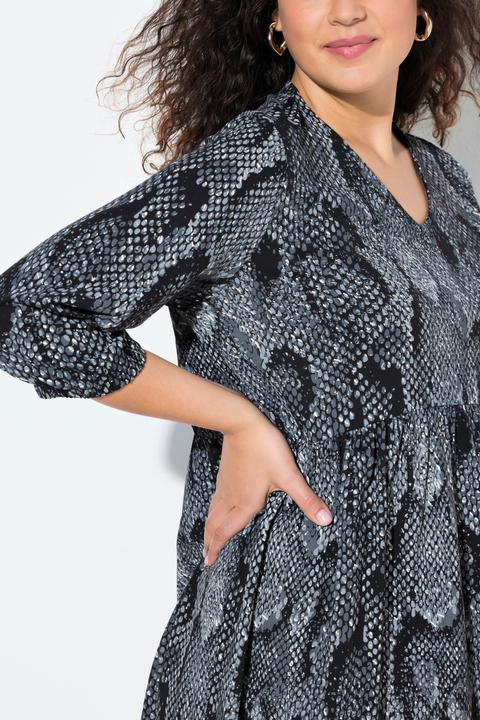 Image du produit Ulla Popken Robe en jersey évasée à col en V et manches 3/4, imprimé animal (54)