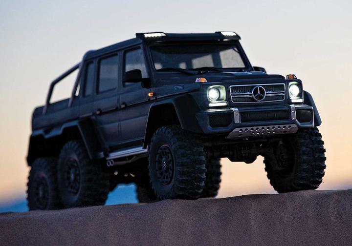 Immagine prodotto Traxxas CRAWLER TRX-6 1:10 6WD EP RTR MERCEDES G63 AMG 6x6 - NERO SENZA caricatore e SENZA batteria (RTR pronto all'uso)