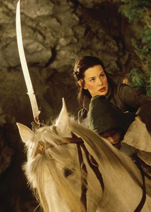 Immagine prodotto United Cutlery Il Signore degli Anelli: Hadhafang - La spada di Arwen 1/1