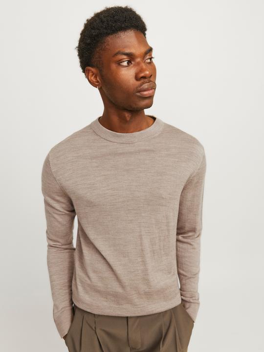 Produktbild Jack & Jones Einfarbig Strickpullover mit Rundhals Strickpullover mit Rundhals (S)