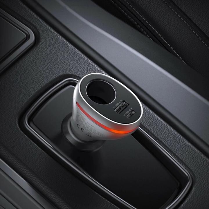 Image du produit Ugreen CD204 Chargeur de voiture avec prise allume-cigare 12V