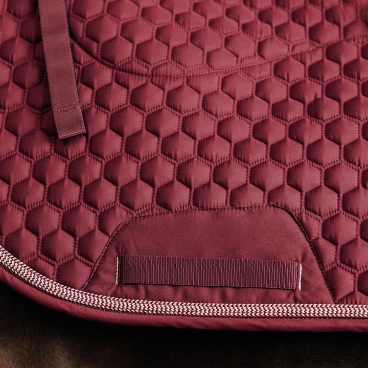 Image du produit Fouganza Chabraque 900 avec tapis de selle cheval bordeaux