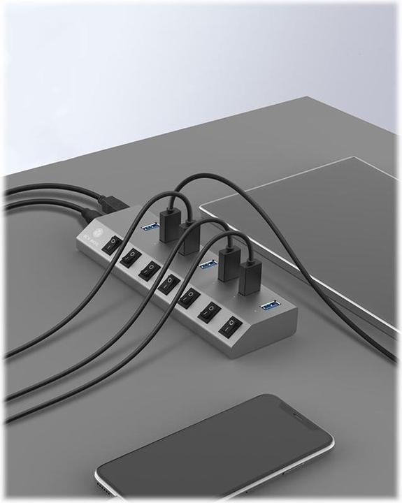 Actual product image RaidSonic IB-HUB1701-C3 (USB-C, 7 Ports)