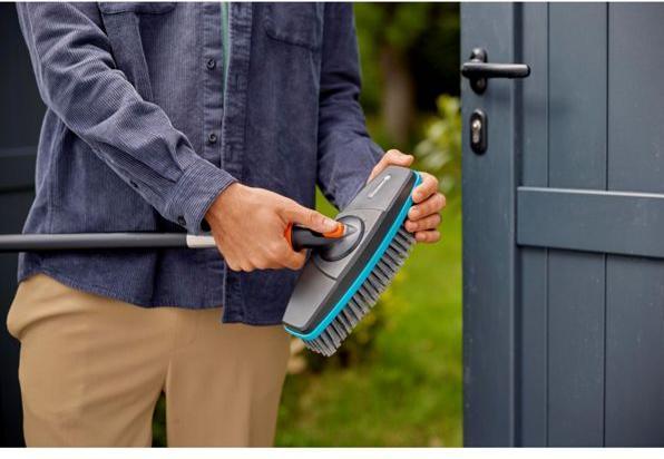 Actual product image Gardena Cleansystem handle brush