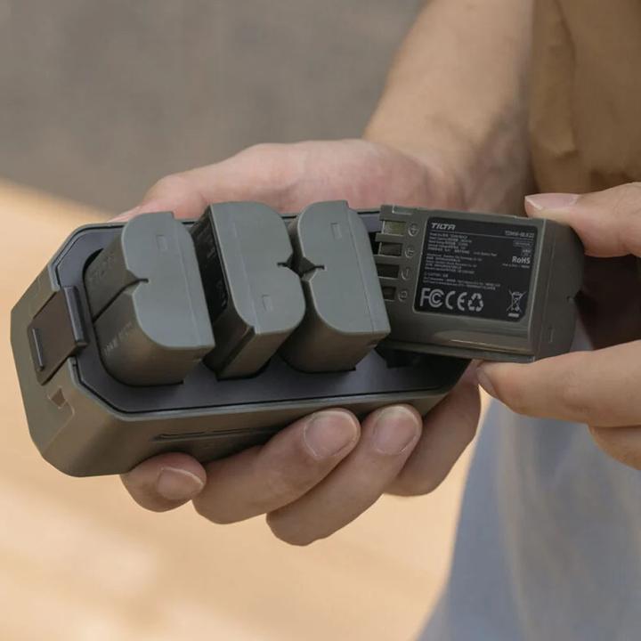 Produktbild Tilta DMW-BLK22 Battery with USB-C (Kamera Akku)