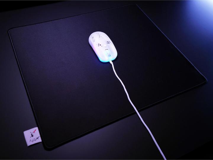 Produktbild CHERRY xtrfy GPZ1 - Large Zy's Damage (L)